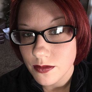 Meet your Posher, Cynthia